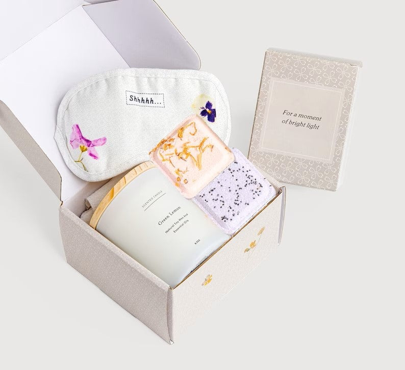 Candle Spa Gift Box,  Relaxing Package for Friend and family